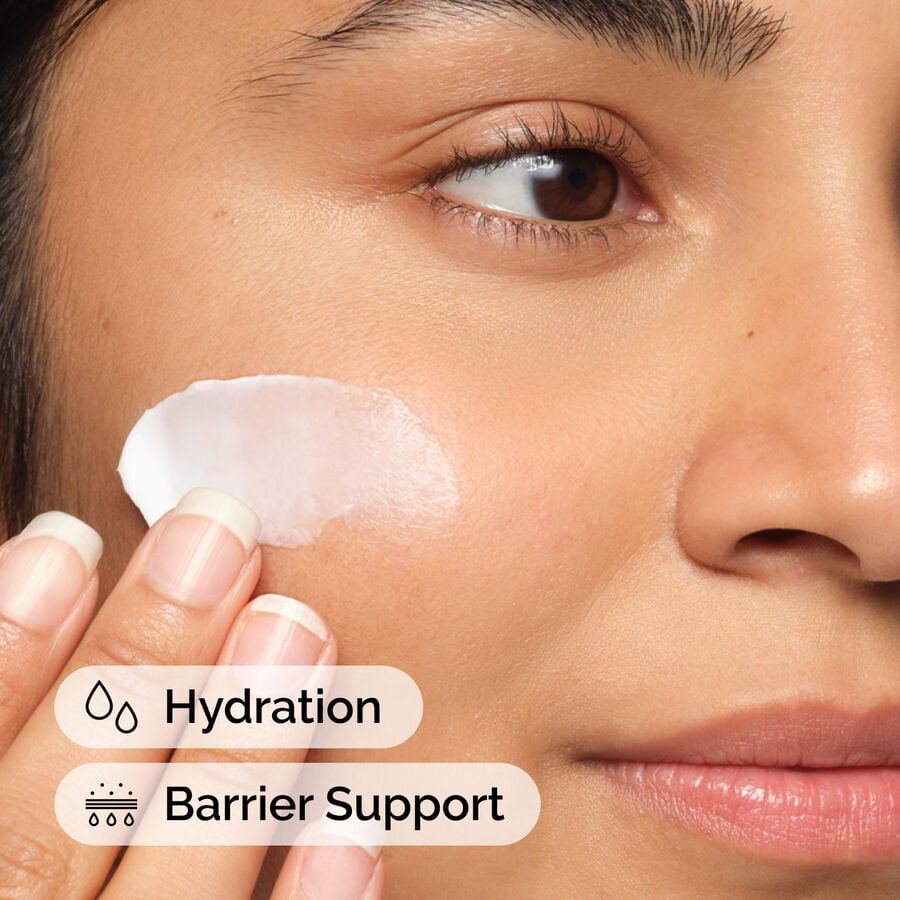 natural-moisturizing-factors-ha-p1 ord-natural-moisturizing-factors-ha-model-application-with-benefits.jpg