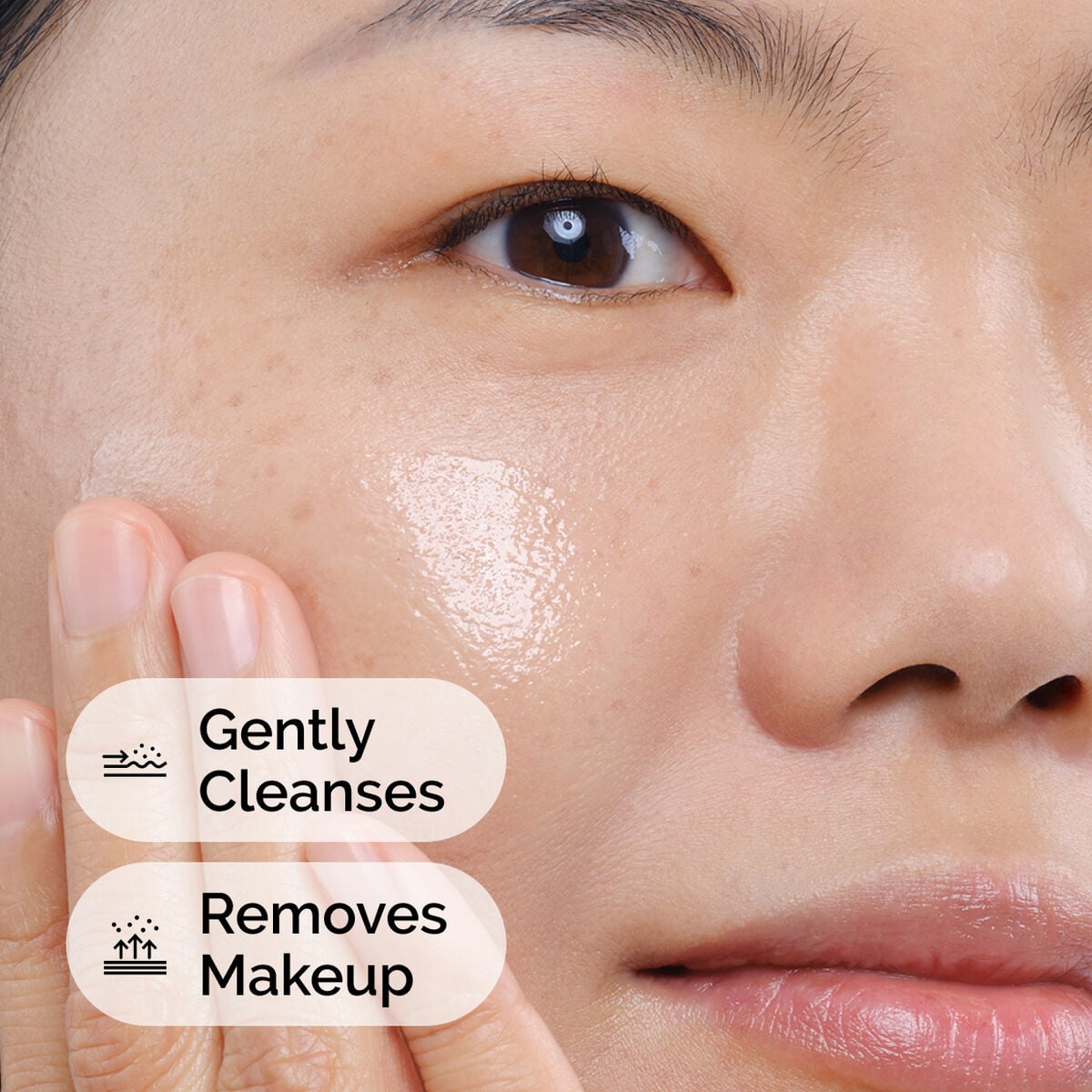 squalane-cleanser-m5 ord-squalane-cleanser-model-application-with-benefits.jpg
